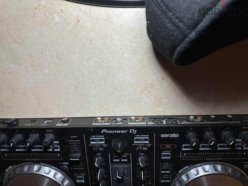 Pioneer DDJ SR2 1