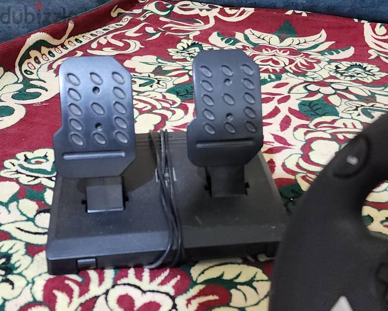 Hori Racing Wheel 1