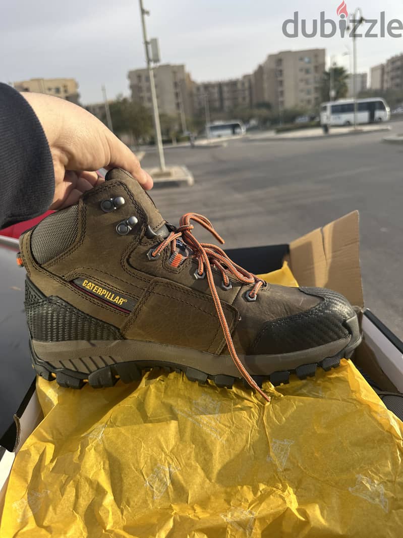 Original Cat Safety Shoes 2