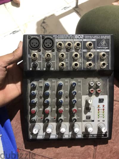 Behringer XENYX 802 Audio Mixer