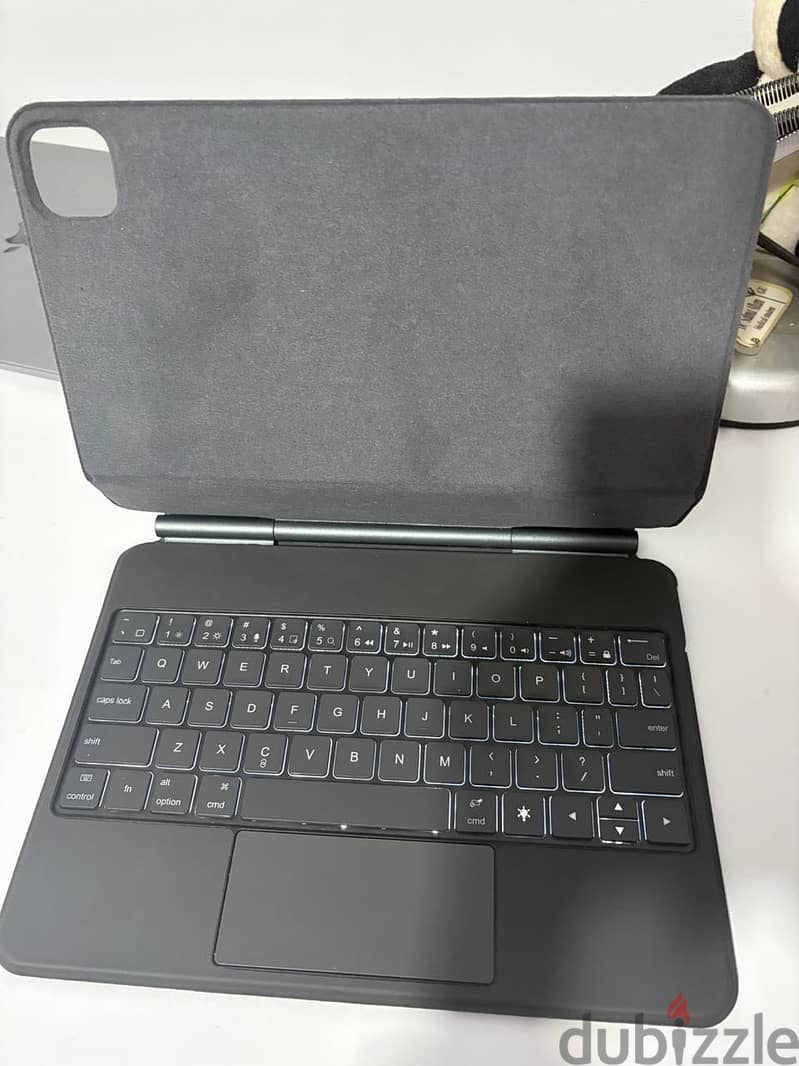 Magic Keyboard for iPad 11 inch 5
