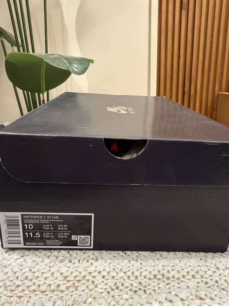 Nike Original AIR FORCE 1 '07 LV8 2