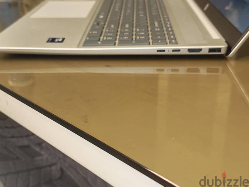 Omni book HP 5 laptop AI 3
