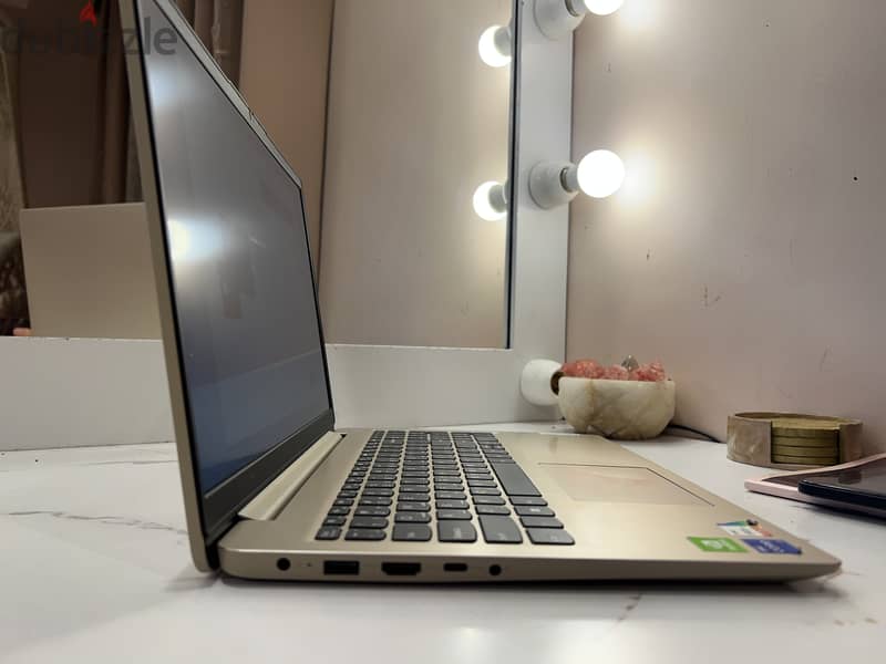Lenovo ideapad 3 4