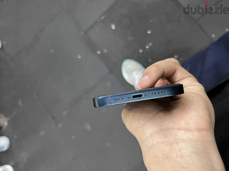 Apple - iPhone 13 4