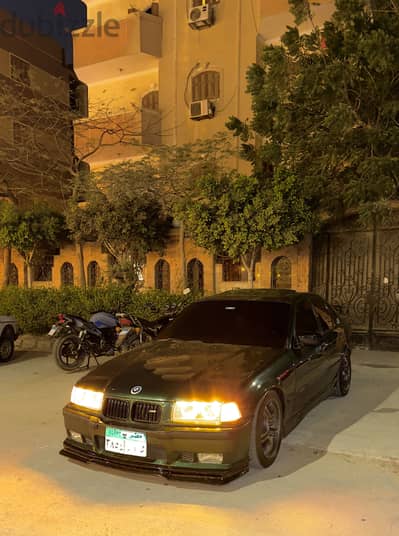 بي ام دبليو 318 1991