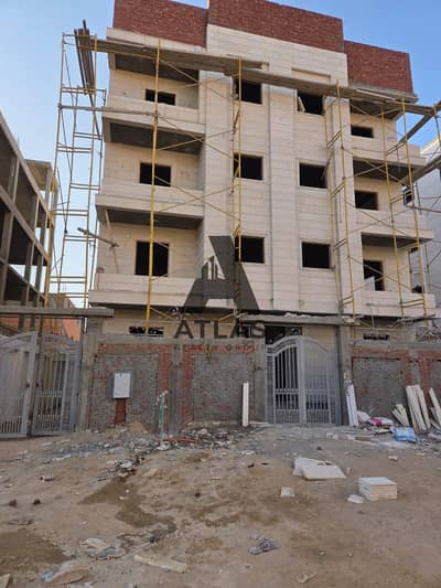 Apartment for sale in the Spanish neighborhood 26, Block 1, area 150 meters, distinguished location near Abu Hamad Road, Tenth of Ramadan
