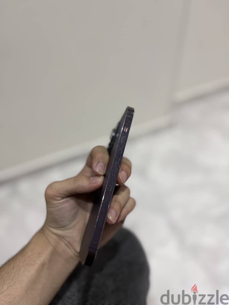 iPhone 14 Pro Max 4