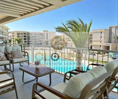شاليه للبيع فندقي متشطب بالتكيفات والفرش بخصم 40% ع البحر مباشره بقريه D. O. S. E North Coast