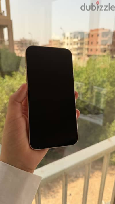 Apple - iPhone 13
