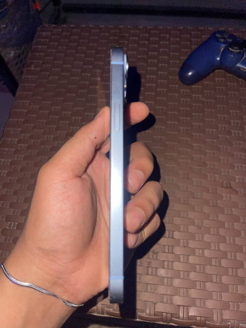 آبل - آيفون 14 بلس 3