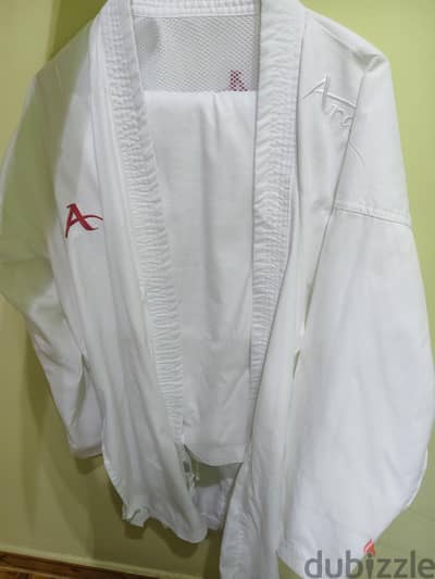 بدلة كاراتيه ( كوميتيه)
