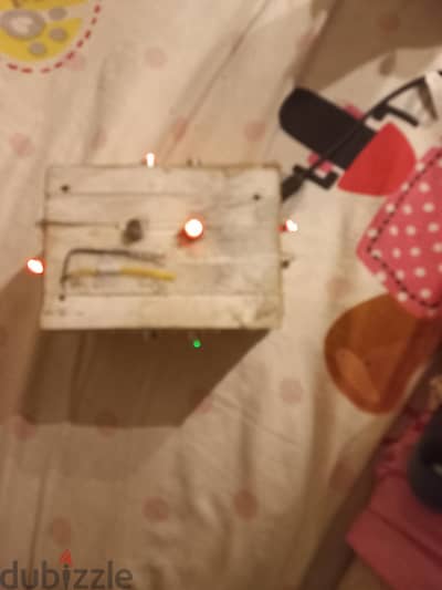 جمينج يوجد به انوار  تنور جميع  الألوان