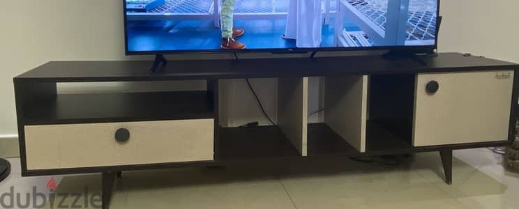 Tv table