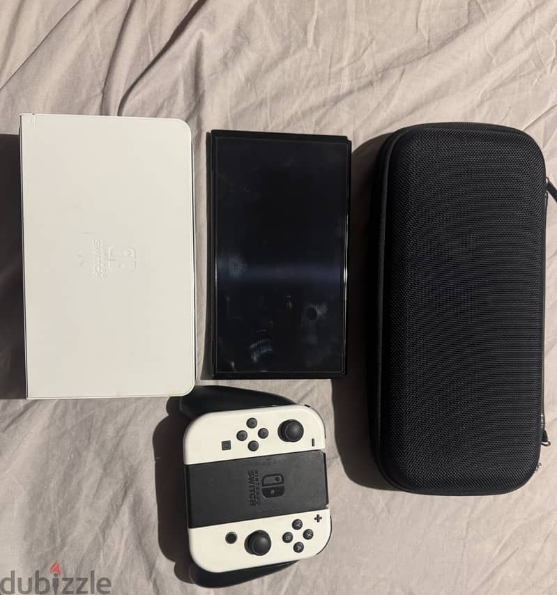 Perfect condition Nintendo switch OLED MODEL 1