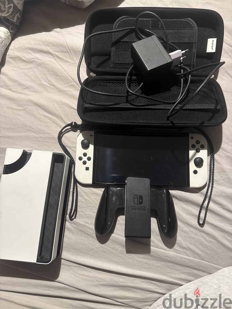 Perfect condition Nintendo switch OLED MODEL 2