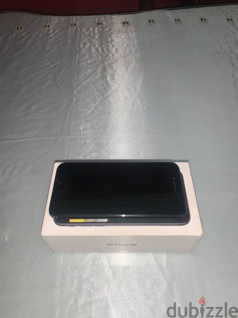 Apple - iPhone SE 6