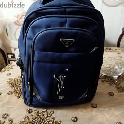 حقائب مدرسيه