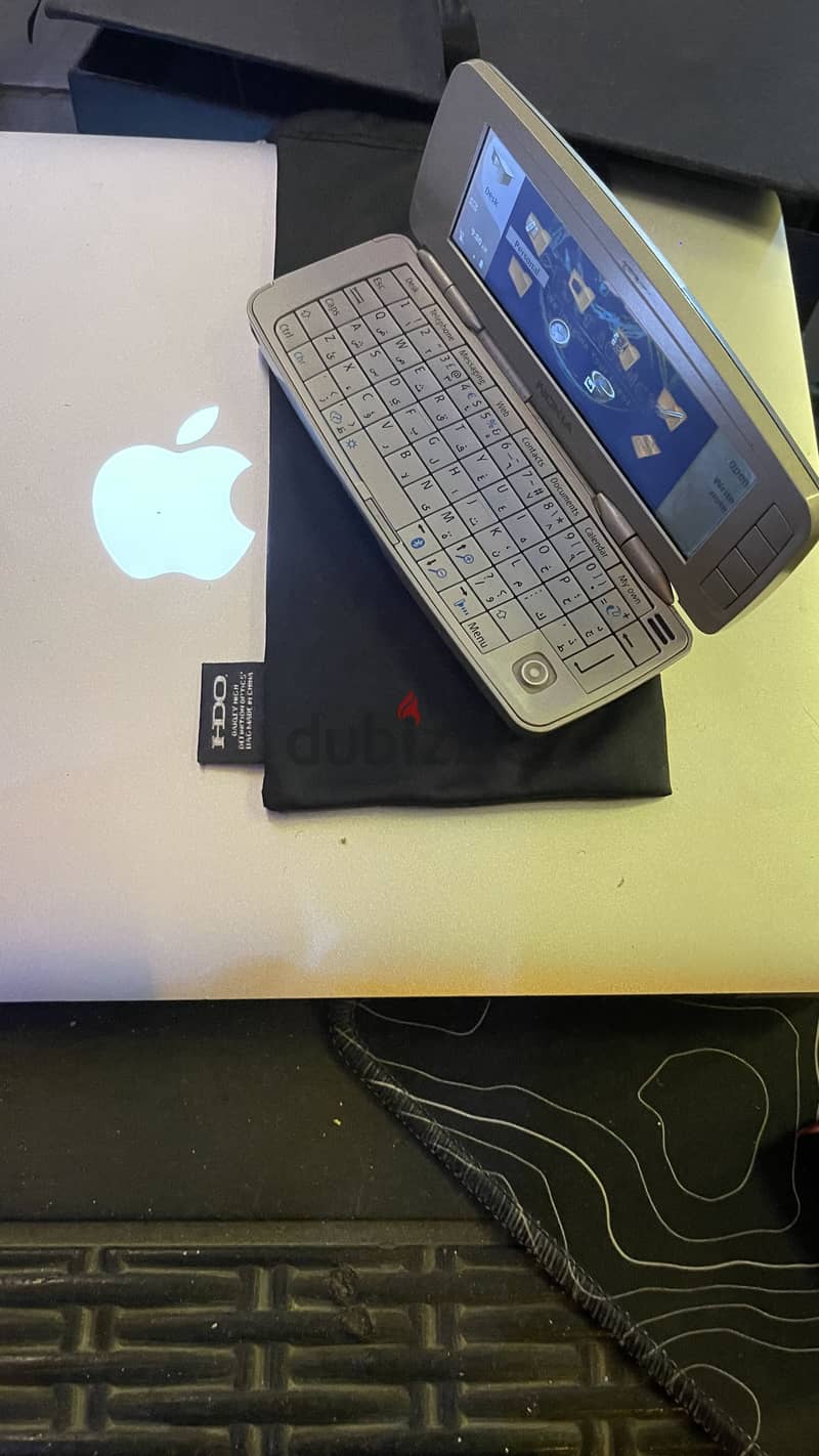 Nokia 9300i 3