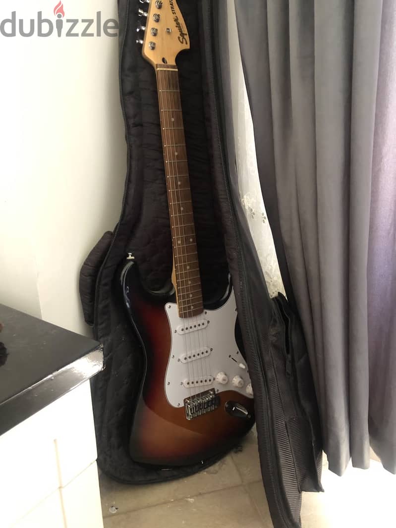 Squire Stratocaster Affinity series by Fender 4