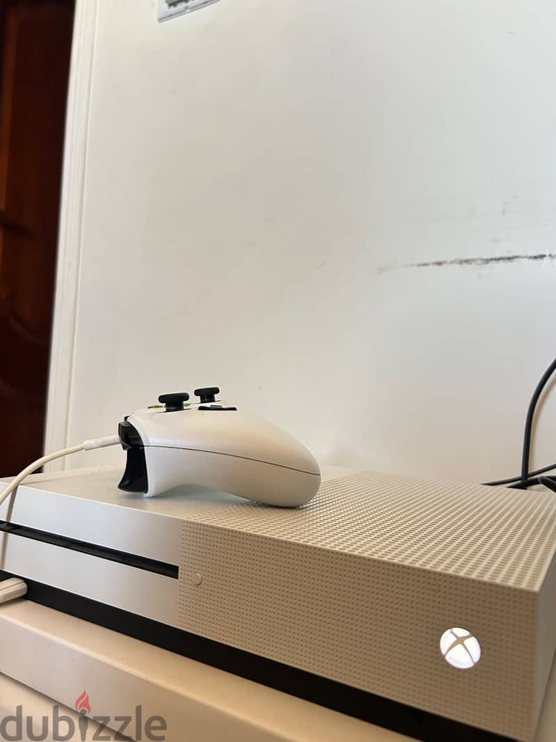 Xbox one s 2