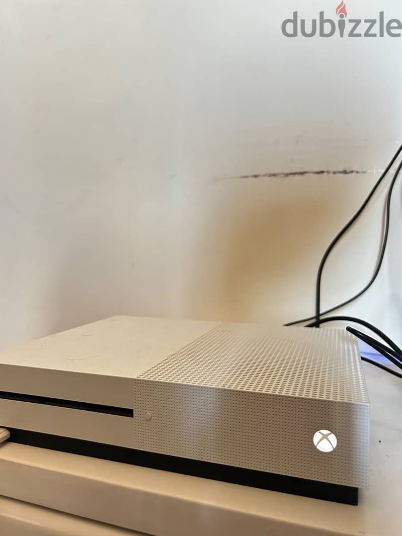Xbox one s 4