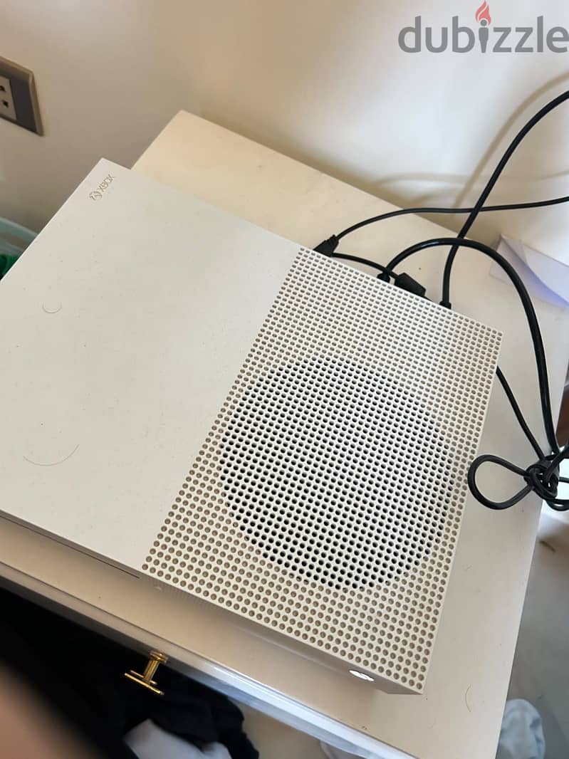 Xbox one s 5