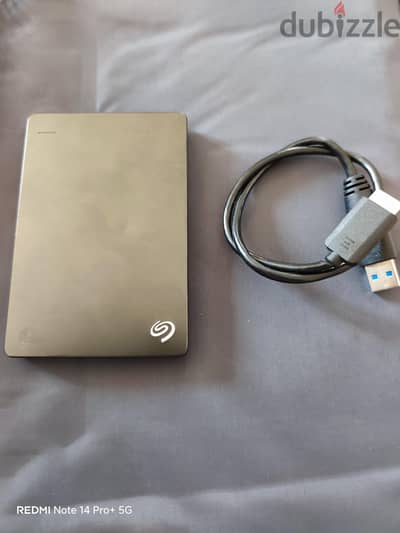 SEA GATE 2TB External hard
