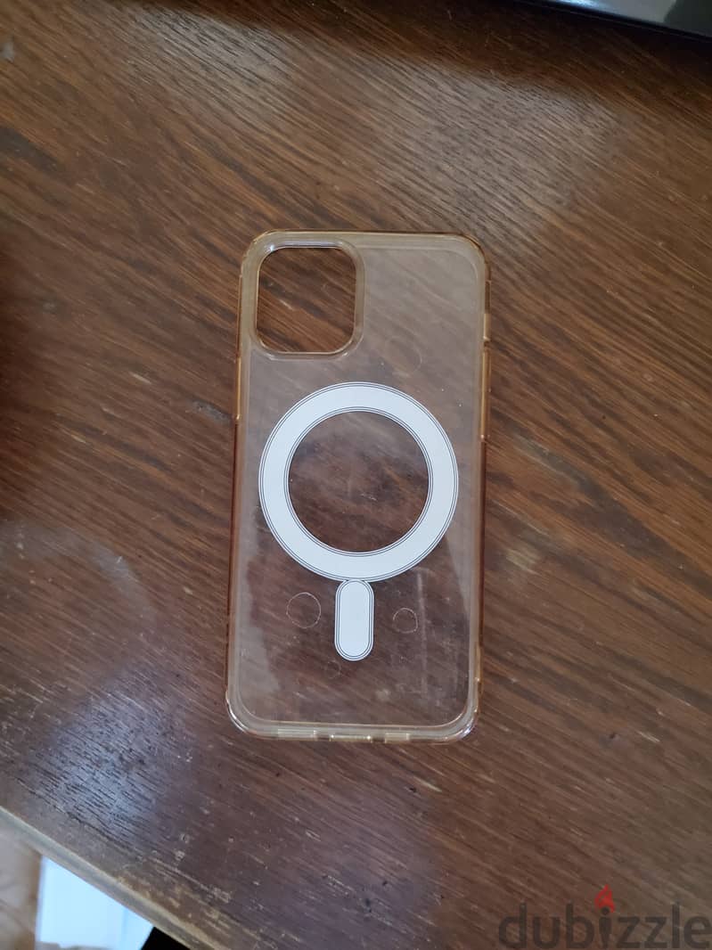 iPhone 12 pro covers 3