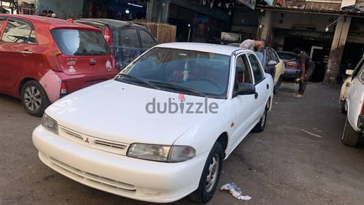 Mitsubishi Mirage 1995