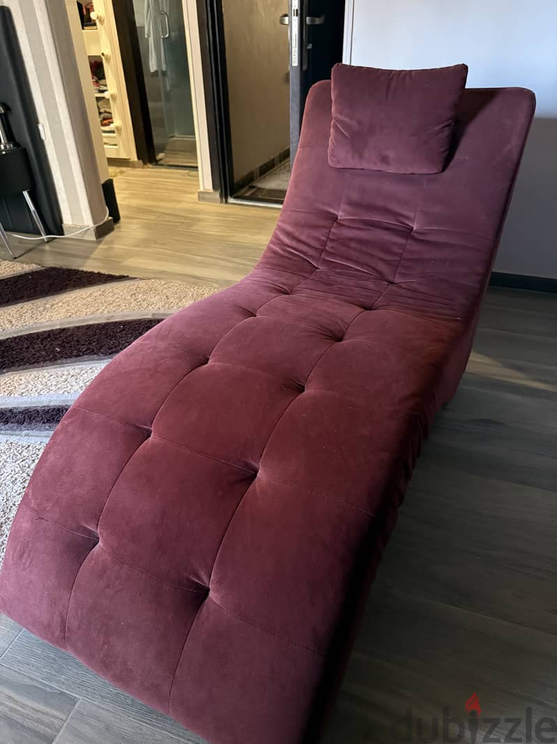 Love seat 2