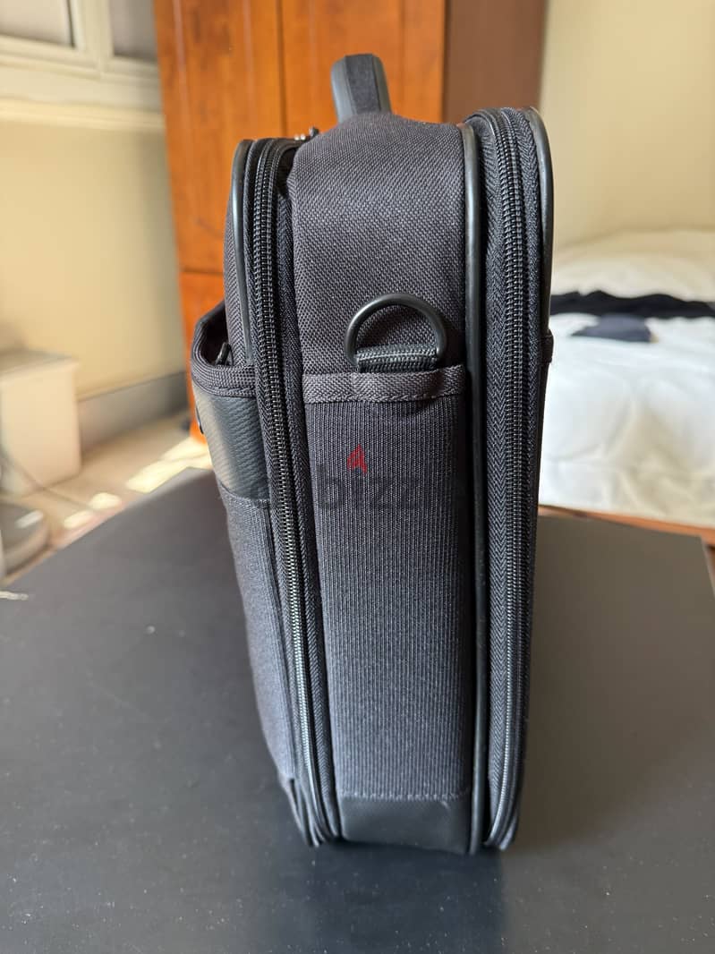 Samsonite bag 3