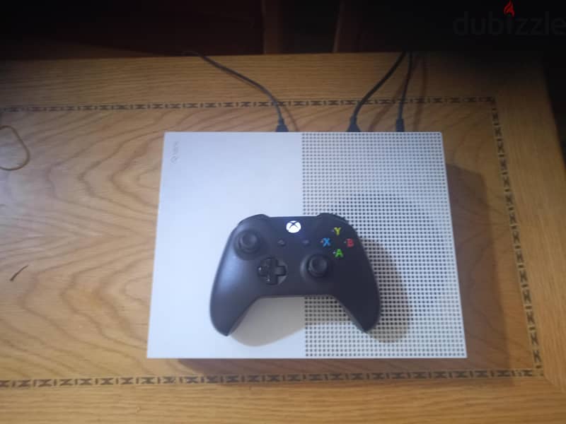 XBOX ONE S 1TB 2