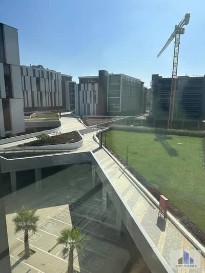 Premium Office 135 Meter For Sale In Hyde Park New Cairo