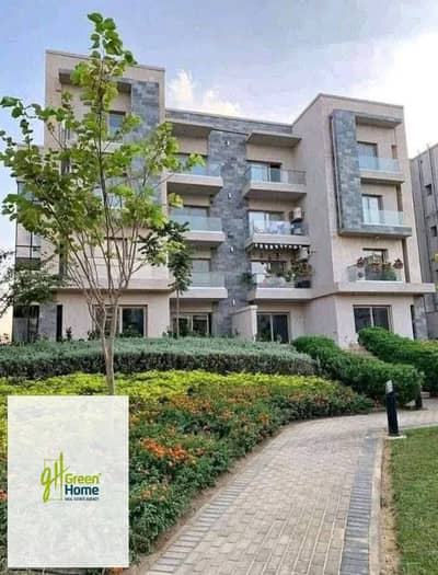 بتشطيب كامل للاستلام الفوري شقة للبيع في جاليريا مون فالي القاهرة الجديدة Galleria Moon Valley New Cairo