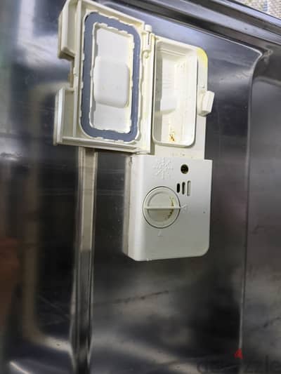 غسالة اطباق white Westinghouse