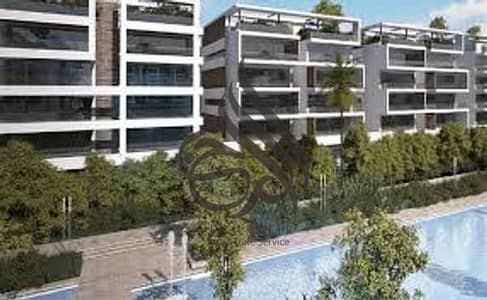 apartment for sale in Lake view Residence new cairo prime location under market price with down payment and installment