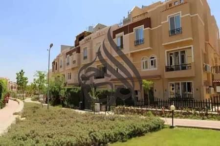 town house fully finished for sale in Katameya gardens  new cairo prime location under market price