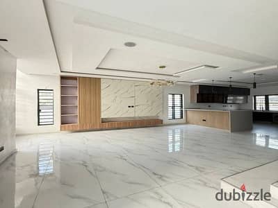 Fully Finished Villa for Sale – Immediate Delivery – Pyramids View – Mountain View October
