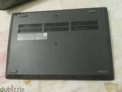 لاب توب Lenovo IdeaPad V15 للبيع حالته ممتازه جدا واستخدامه خفيف