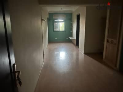 villa for rent furnisherd villa mona land compouned