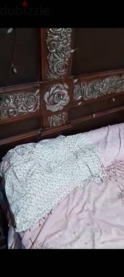 للبيع فيصل