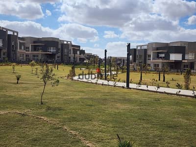 Middle Townhouse for Sale 6th of October - Immediate Delivery