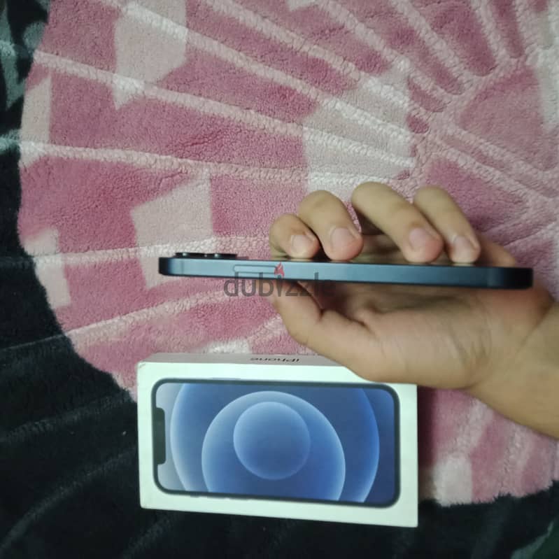 Apple - iPhone 12 4