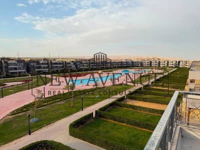 Blumar el Sokhna chalet for sale with pool and garden view Fully Finished in Very Prime Location