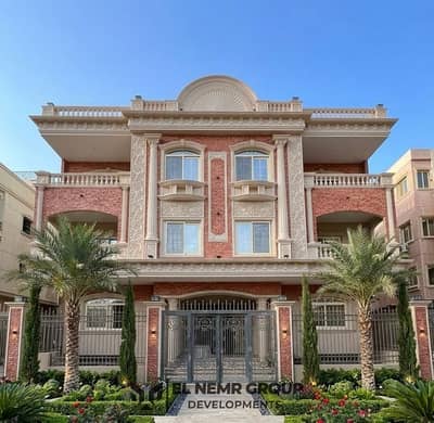 Apartment for sale directly from the owner, 3rd floor, in Al Banafseg 11, opposite the Waterway.