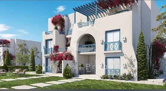 آخر تاون هاوس كورنر للبيع في *LVLS* من *Mountain View* أقل من سعر الريسيل لدى الشركة وبالتقسيط حتى 8 سنوات.