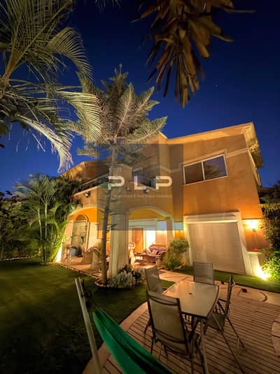 cheapest resale standalone villa fully finished super lux with private pool lowest price in the market for quick sale in Dyar compound new cairo