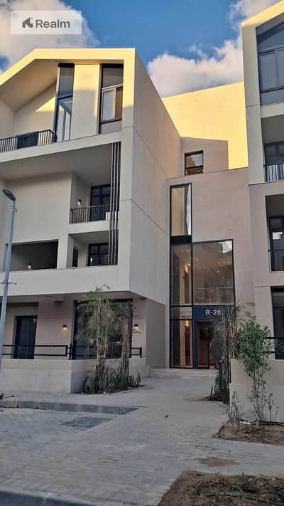 Ready to move bahary apartment with instalments