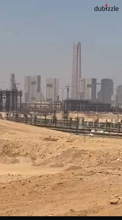 شقه للبيع في كمبوند سيليا العاصمه الجديده  امتلك شقه في اجمل كمبوند في العاصمه  موقع الشقه ممتاز جدا جدا فيو النهر الاخضر مباشر حجز ٢٠١٨ خالصه الثمن